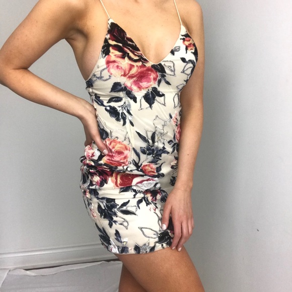 Mini Dress with Floral Multicolour Velvet Pattern - Picture 4 of 16